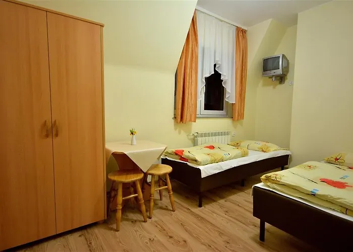 Dom Wczasowy U Jakuba לינה וארוחת בוקר *